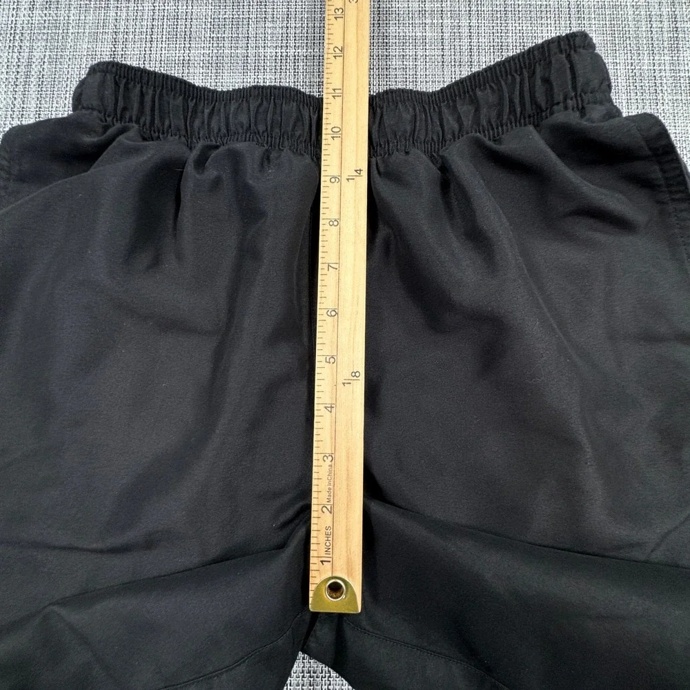 Nike Core Volley Swim Trunks Mens Small Black Mesh Lined Elastic Waist 7 Shorts